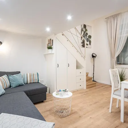 Mira Apartament